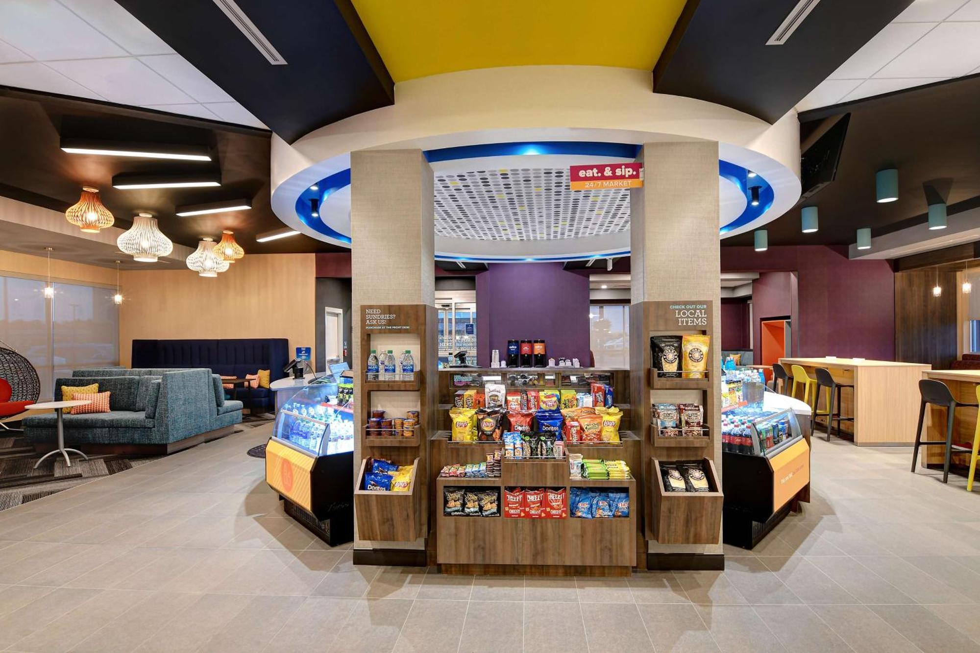 Tru By Hilton Macon North, Ga Hotel Buitenkant foto